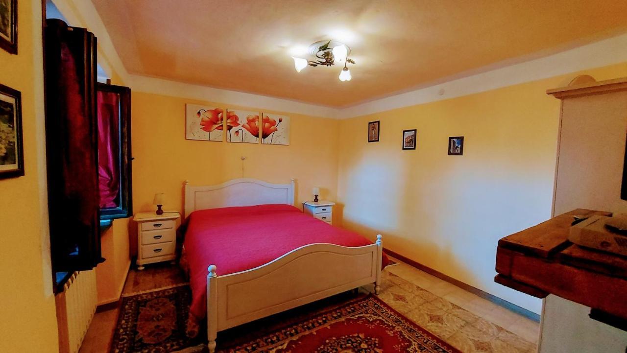 Agriturismo Il Bardellino Fivizzano Eksteriør billede