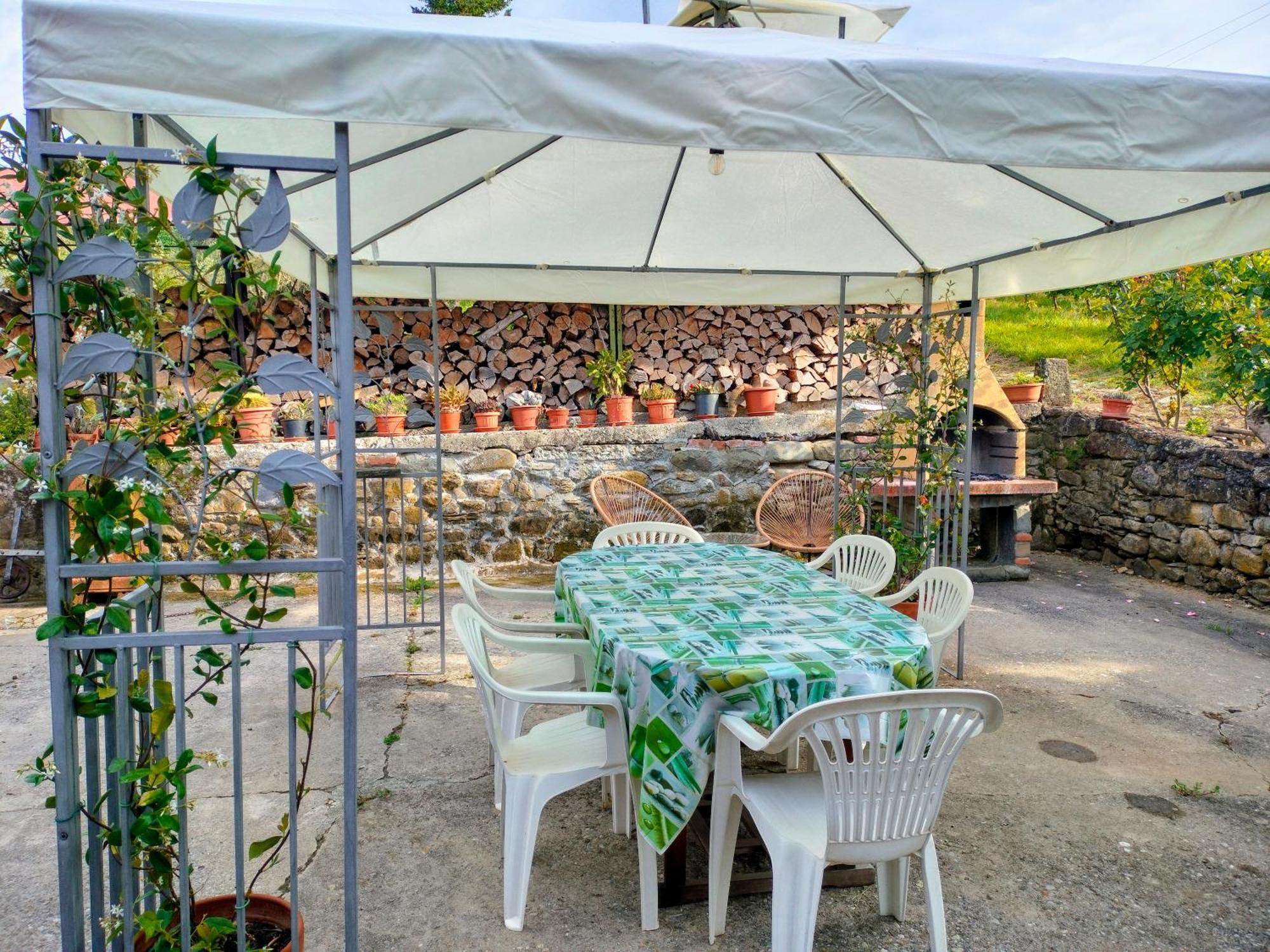 Agriturismo Il Bardellino Fivizzano Eksteriør billede